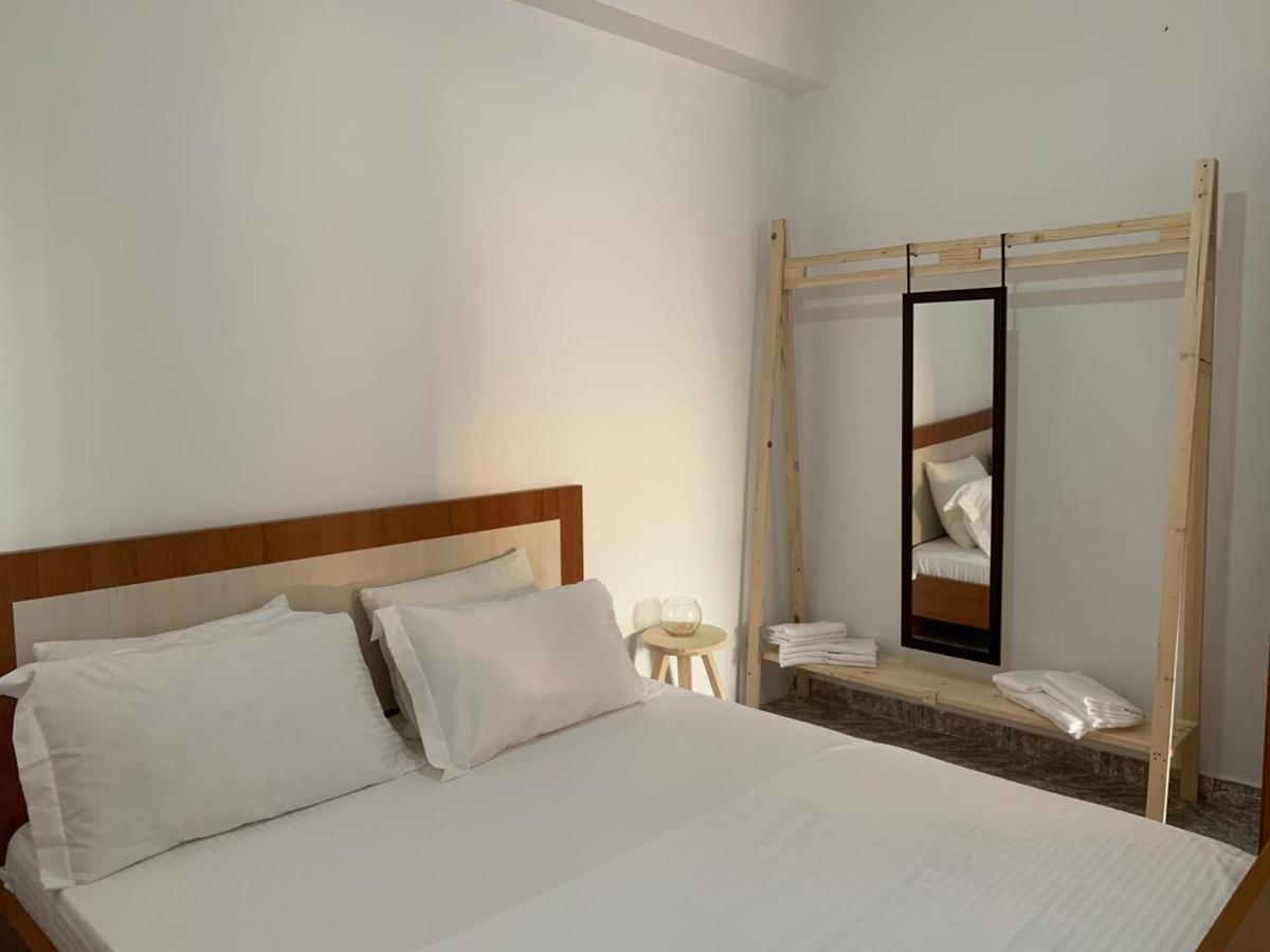 Kenza Apartments Sarande Room photo