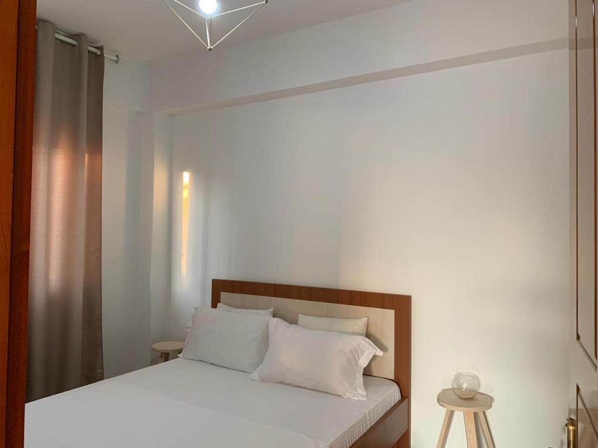 Kenza Apartments Sarande Room photo