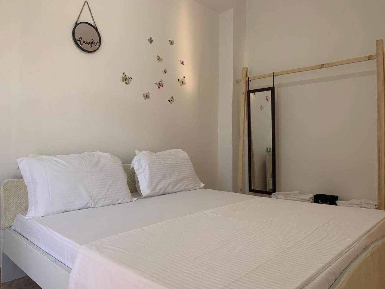 Kenza Apartments Sarande Room photo
