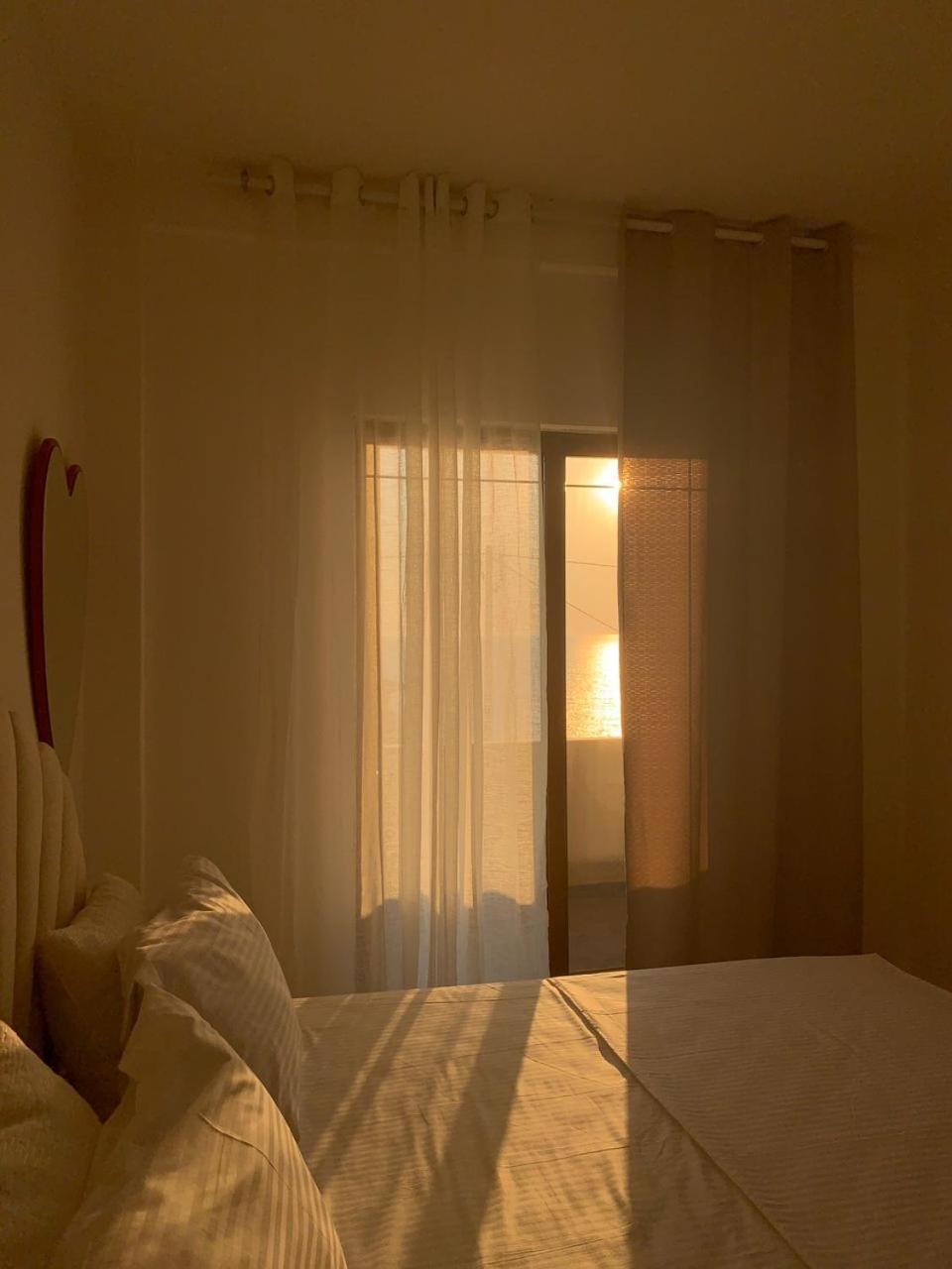 Kenza Apartments Sarande Room photo
