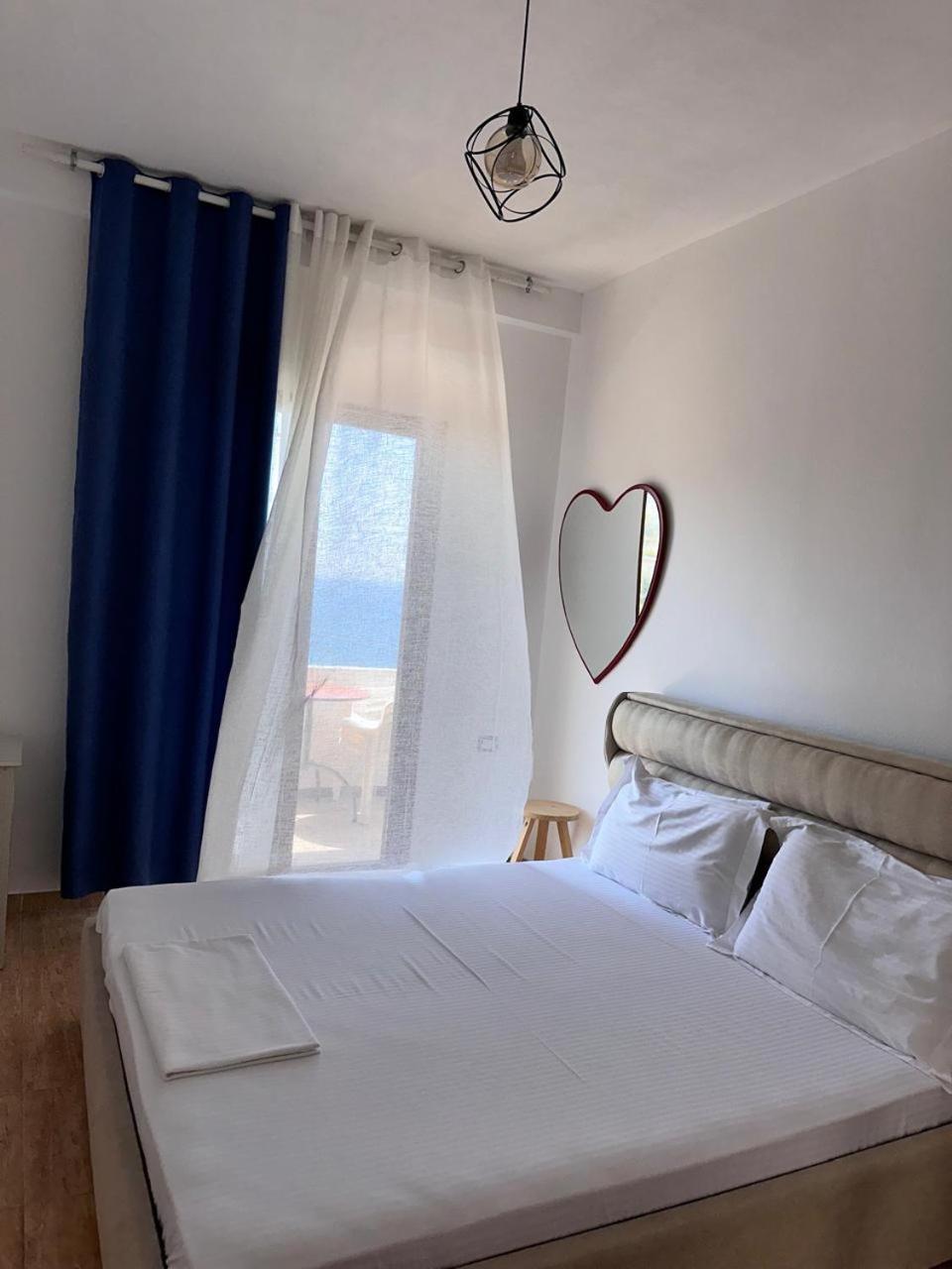 Kenza Apartments Sarande Exterior photo