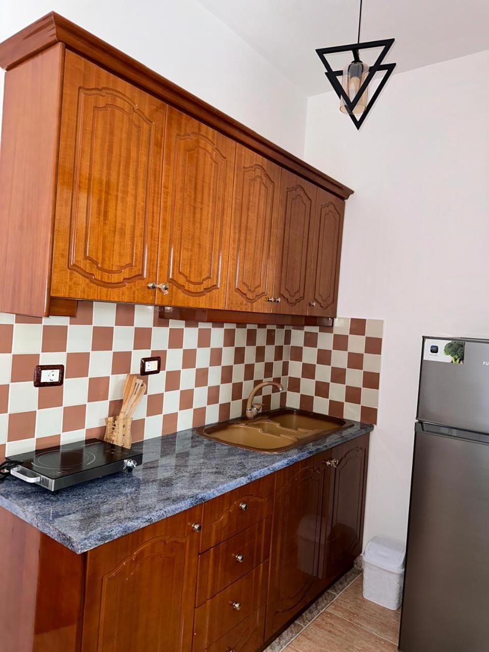 Kenza Apartments Sarande Exterior photo